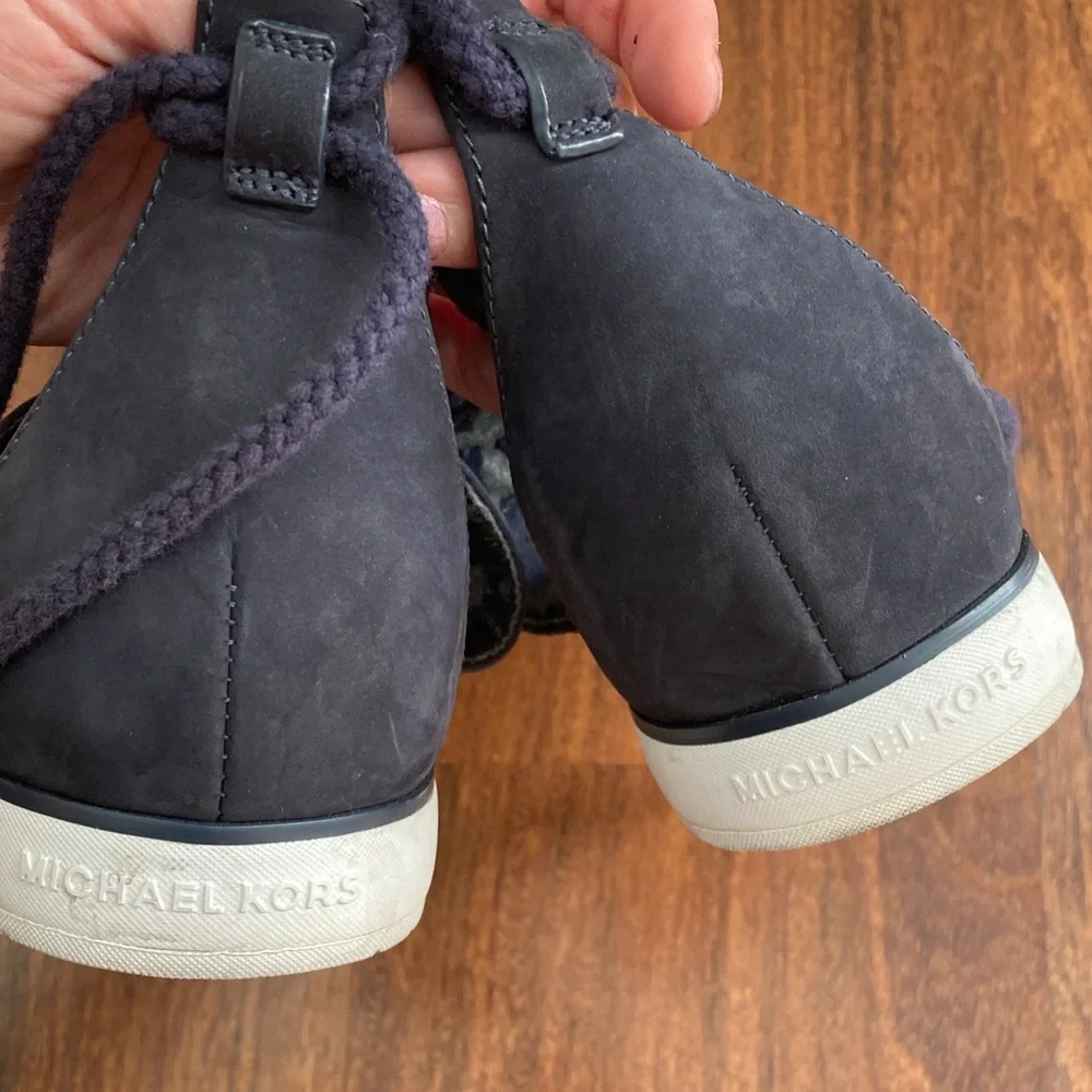 Michael by Michael Kors Navy Strappy Sandals Sz 10